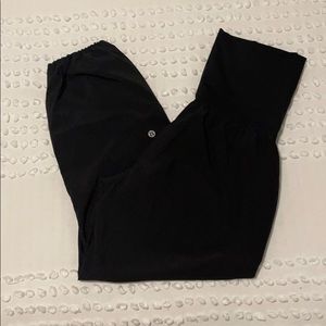 Lululemon Relaxed Fit Crop